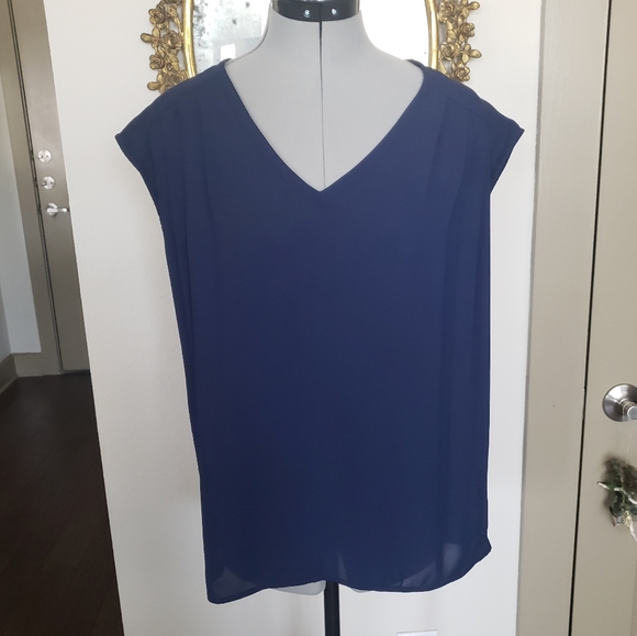 Pleione blouse - Picture 1 of 4